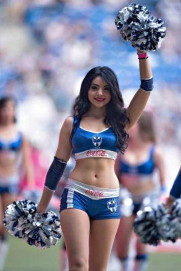 Las infartantes Rayaditas que apoyan a Alberth Elis y al Monterrey