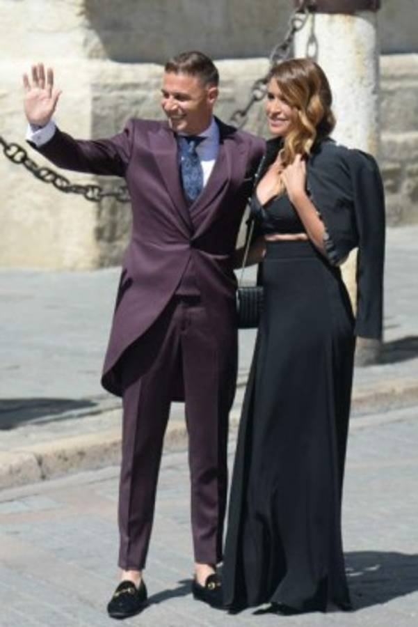 Con invitados de lujo: Las imágenes de la boda de Sergio Ramos y Pilar Rubio