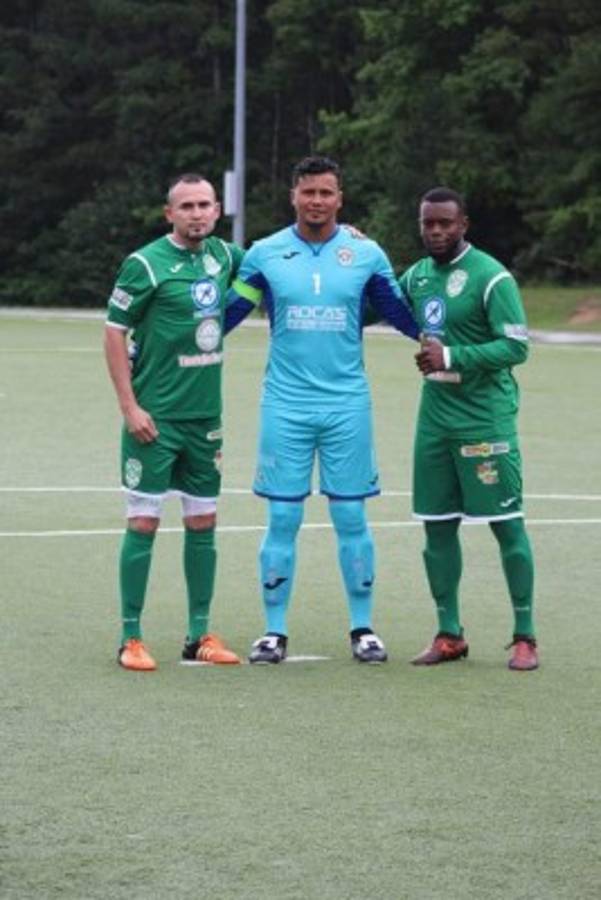 Futbolistas hondureños aprovechan vacaciones jugando en Estados Unidos