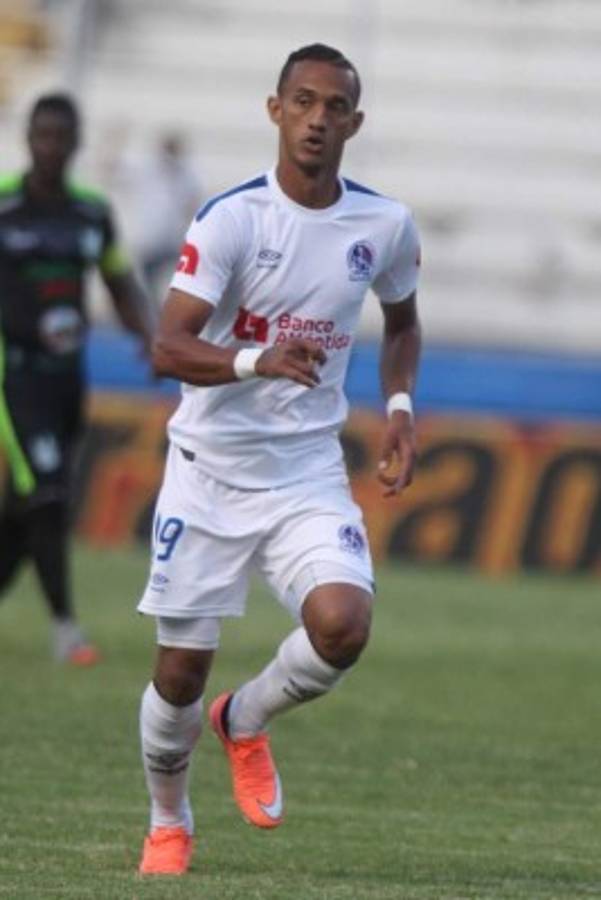 ¡Una baja y con tridente! El once con el que Olimpia saldría por un triunfo ante Real España