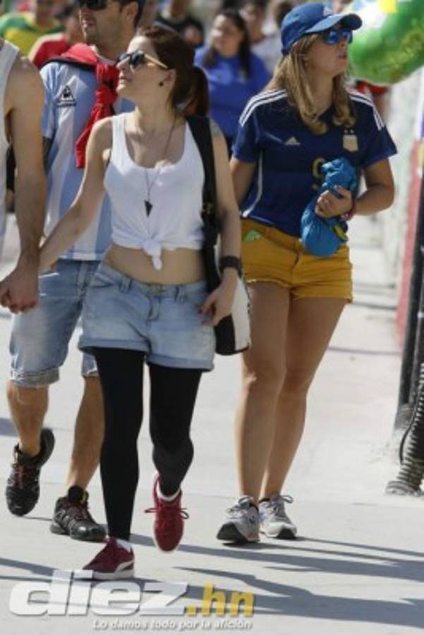 Así se vive el ambiente previo al juego Honduras vs Argelia