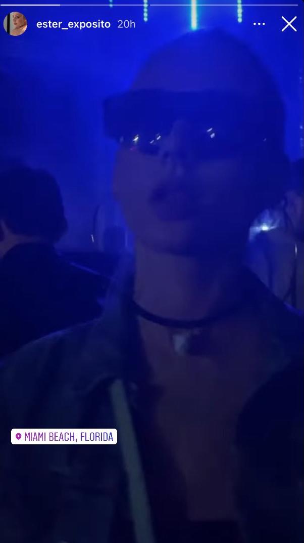 ¿Están juntos? Lo que se sabe sobre Vinicius y Ester Expósito tras el comentario del brasileño; ambos están en Miami