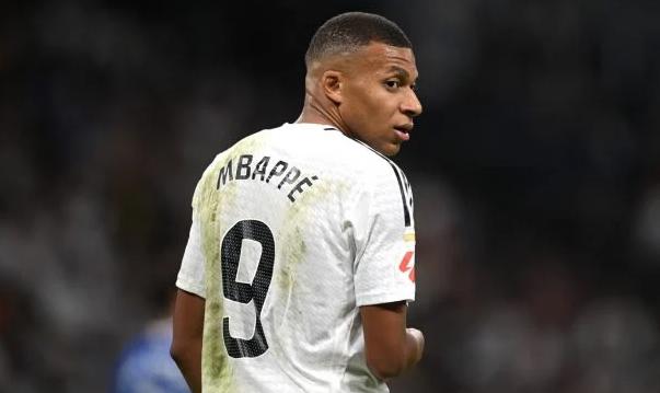 Alineación del Real Madrid para el derbi contra Alético en LaLiga: el elegido de Ancelotti por Mbappé