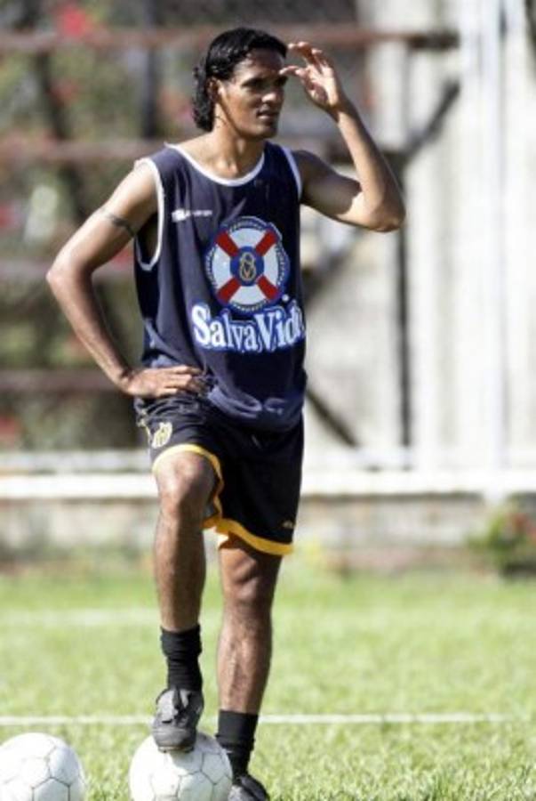 Los mejores fichajes extranjeros de Real España de los últimos años