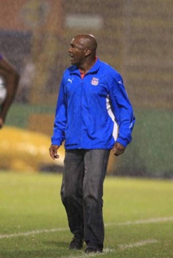 BOMBA: Ex del Motagua entrena con Olimpia, Platense va por este volante y Wilmer Fuentes es noticia