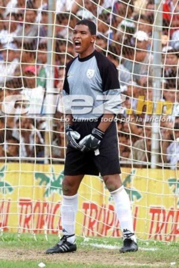 Solo dos jugadores están ligados a Platense de la plantilla campeón en el 2001