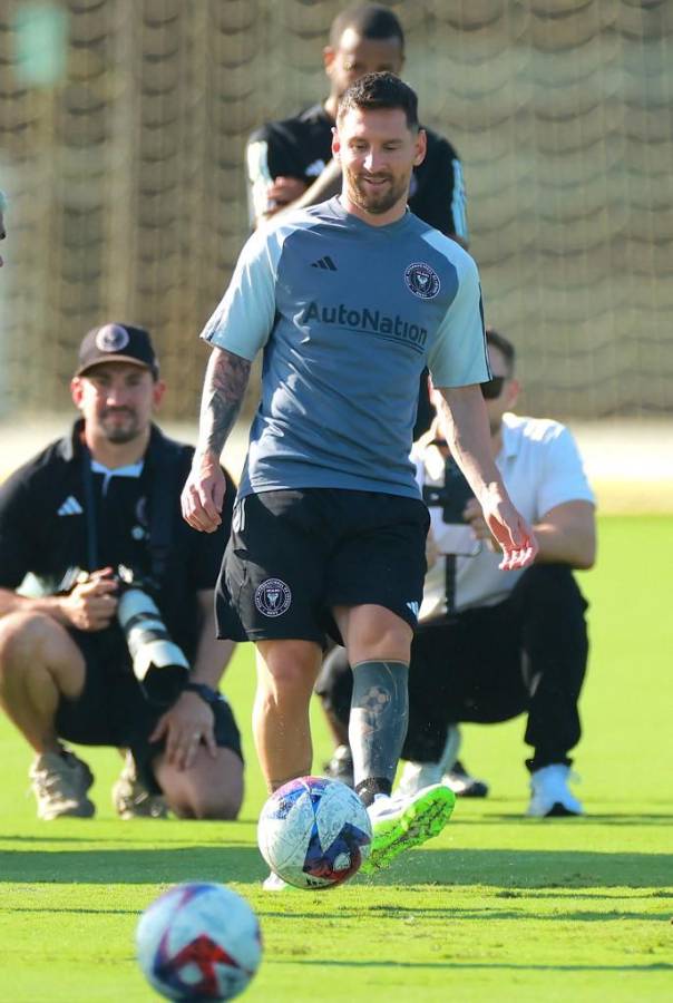 Messi tiene nuevo amigo, visita especial y el reencuentro: Así fue el primer entrenamiento del Leo con el Inter de Miami