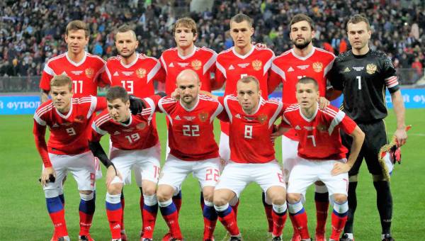 Rusia no disputará el repechaje ante Polonia y se queda afuera del Mundial, comunicó la FIFA.