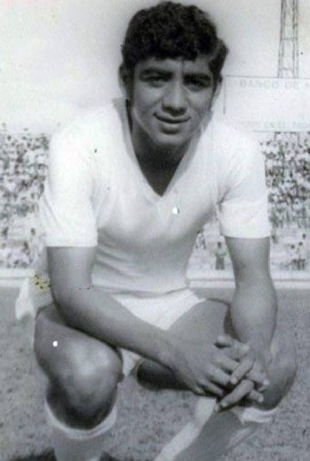 Los futbolistas hondureños que merecieron jugar un Mundial