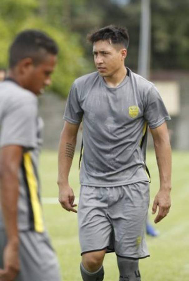 TOP: Los delanteros que han movido el mercado de fichajes de Honduras