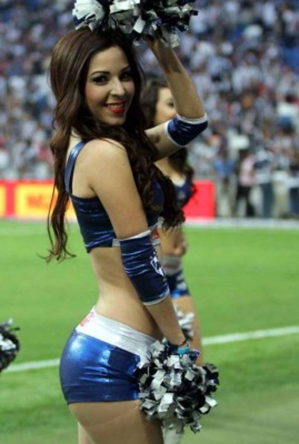 Las infartantes Rayaditas que apoyan a Alberth Elis y al Monterrey