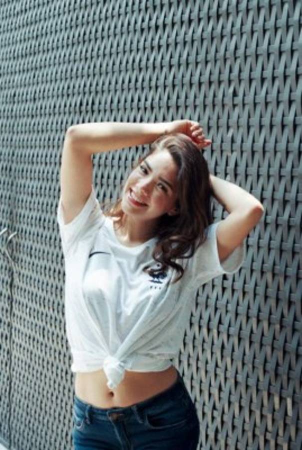 ¡Corazón dividido! La guapa presentadora mexicana, Mich Pérez, no sabe a quién apoyar en la final