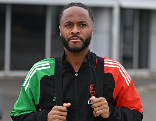 Sterling rompió con el Chelsea y 'obliga' a su nuevo club de entrenar en el extranjero: No es justo, es eludir la ley