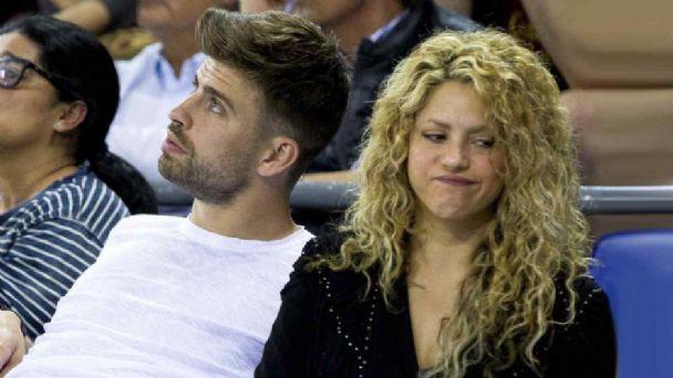 Salen a luz las fotos: La acalorada discusión a gritos de Shakira y Piqué en un yate frente a sus hijos