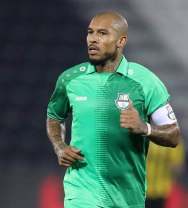 Costarricense Jonathan McDonald, presentado por el Al-Ahli de Qatar