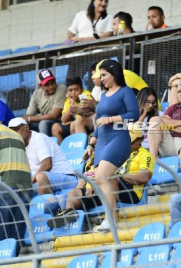 ¡Mamitas! Las chicas bellas que adornaron partidos de Liga Nacional de Honduras