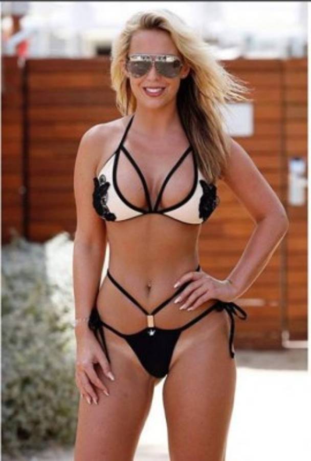 ¡Explosiva! Las fotos subidas de tono de la novia de Rio Ferdinand en Instagram