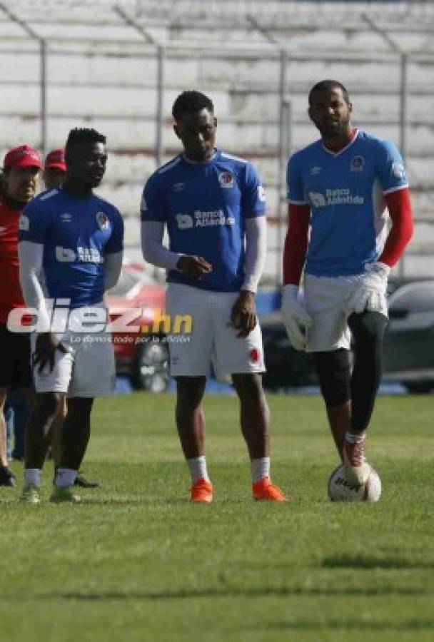 Pedro Troglio sigue sumando jugadores a la pretemporada del Olimpia