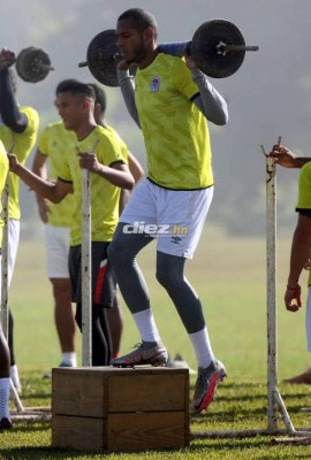 Las caras nuevas y pocas conocidas en la pretemporada de Olimpia camino al Clausura 2021