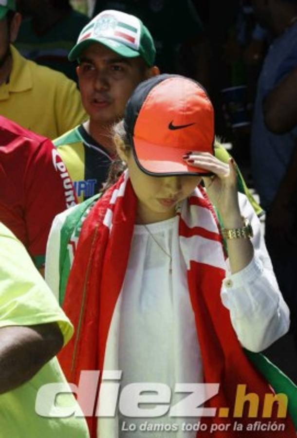 Bellezas en el Yankel: El lado más sexy del clásico Marathón-Olimpia