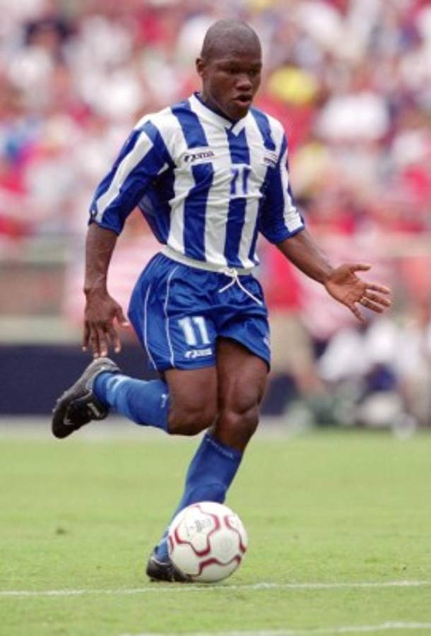 FOTOS: Desde 1970, así ha sido la evolución de la camiseta de la selección de Honduras