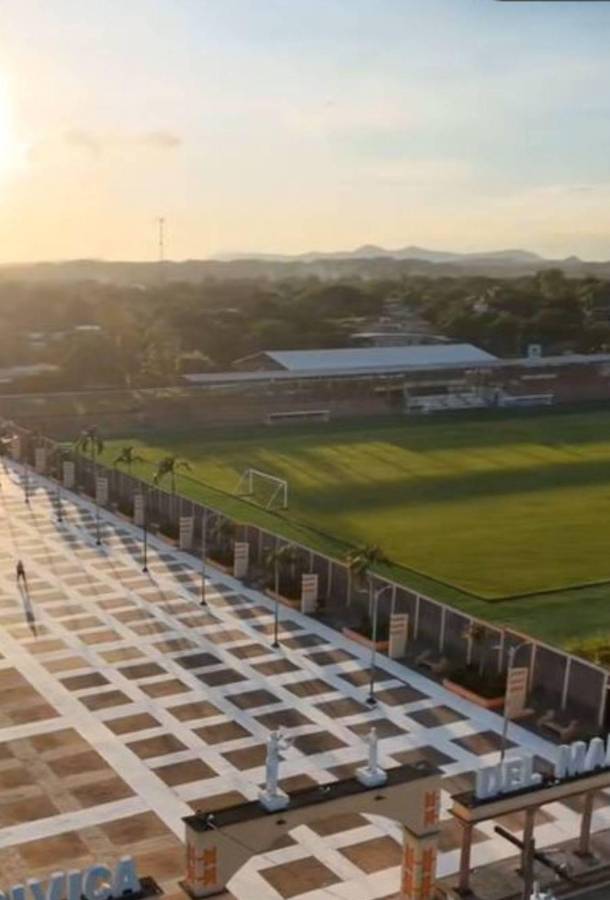 ¡Será una alfombra! Así está quedando el estadio Fausto Flores Lagos de Choluteca con su remodelación