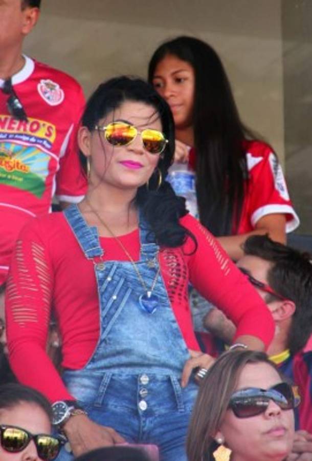 Las chicas más bellas que nos dejaron las semis en Honduras