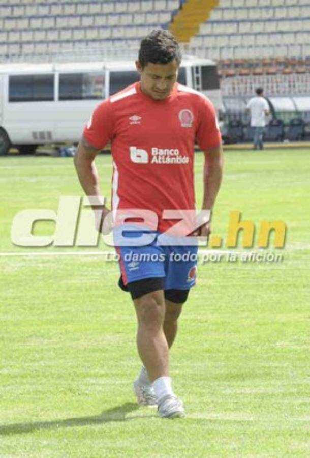 FOTOS: El método de trabajo de Pedro Troglio en su primer entreno con el Olimpia