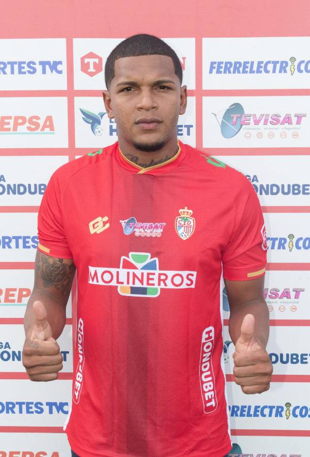 FICHAJES: Olimpia pierde a futbolista, Dani Turcios es fichado como DT y Platense se arma