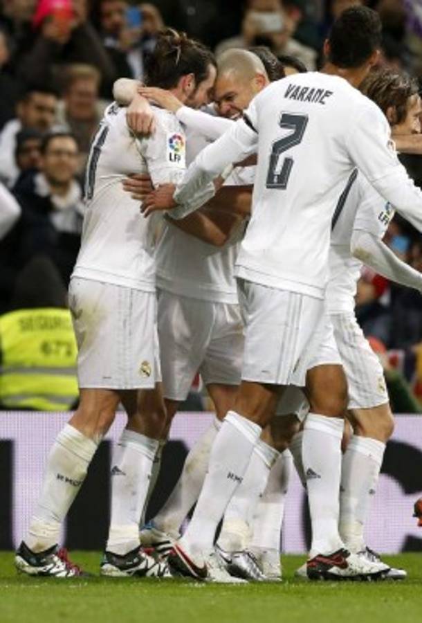 En imágenes: Así fue el debut de Zidane como DT del Real Madrid