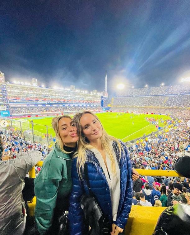 Una ex de Mayweather publica el chat privado con un futbolista de Boca Juniors que intentó conquistarla