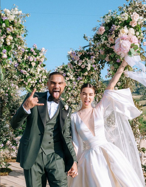 El ex Barcelona que es parte de la “pareja más sexy del mundo”: Sus fotos íntimas y ella es maestra de kung-fu