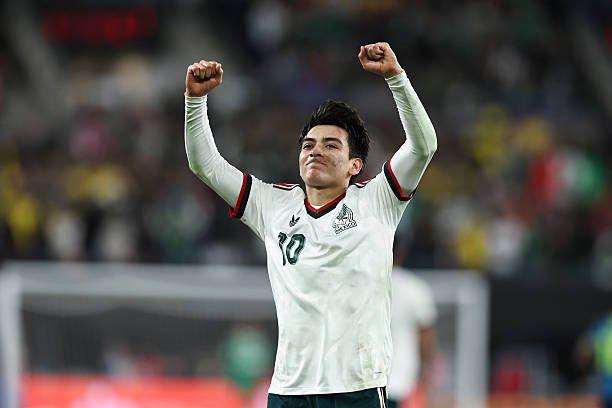 Gilberto Mora brilla con México y despierta el interés de dos gigantes de Europa