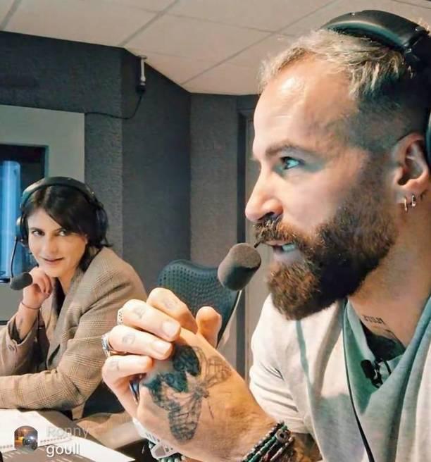 Marc Crosas 'liga' con guapa narradora en vivo y así respondió en el Mundial de Clubes: Están haciendo...