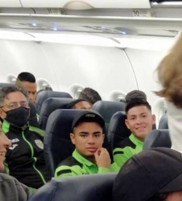 Así vivió el Chelito Martínez su primera experiencia en avión y el conmovedor reencuentro con su hermana en Estados Unidos