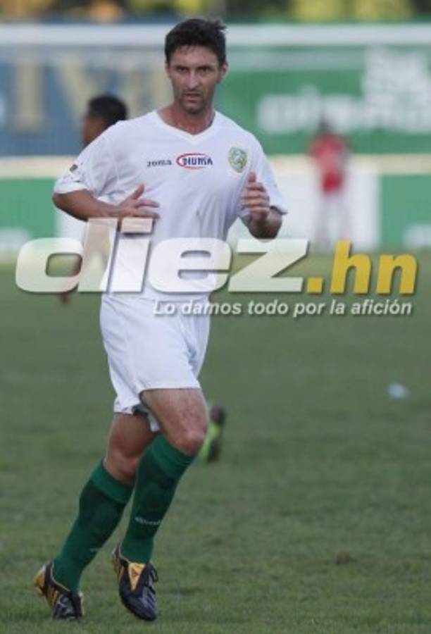 Solo dos jugadores están ligados a Platense de la plantilla campeón en el 2001