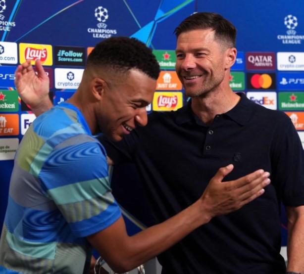 Mbappé y un brutal llamado para dejar el Madrid: 180 millones por su traspaso