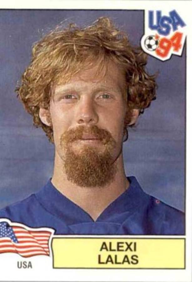 ¡Para reír! Los looks más graciosos y extraños de los álbumes de los Mundiales