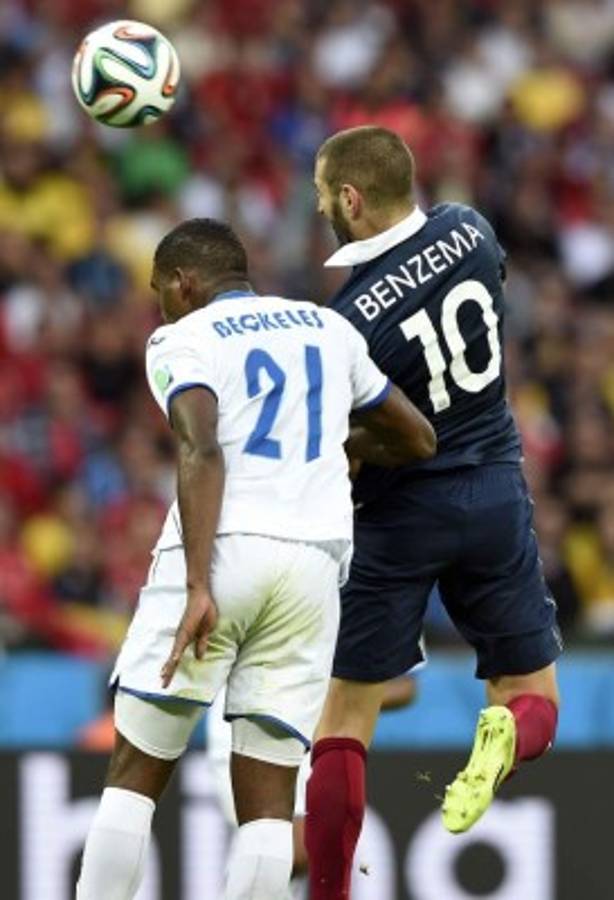 Honduras cae ante Francia en su debut 3-0