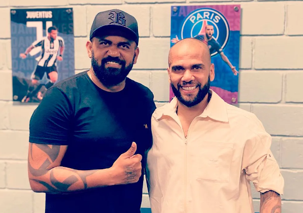 Hermano de Dani Alves arremete contra Joana Sanz tras anunciar la ruptura: “La digna que está sufriendo...”