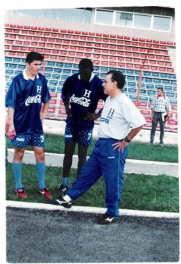 ¿Qué hacen aquellos técnicos que dirigieron a la selección de Honduras?