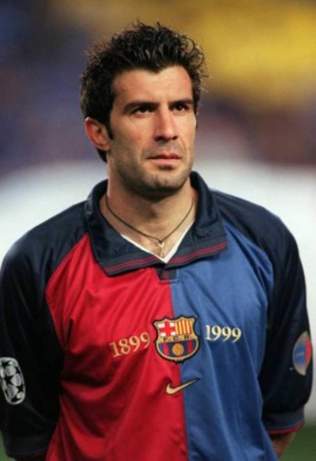 Ficharon por un equipo, pero nunca llegaron a debutar; uno fue echado rápidamente por la afición