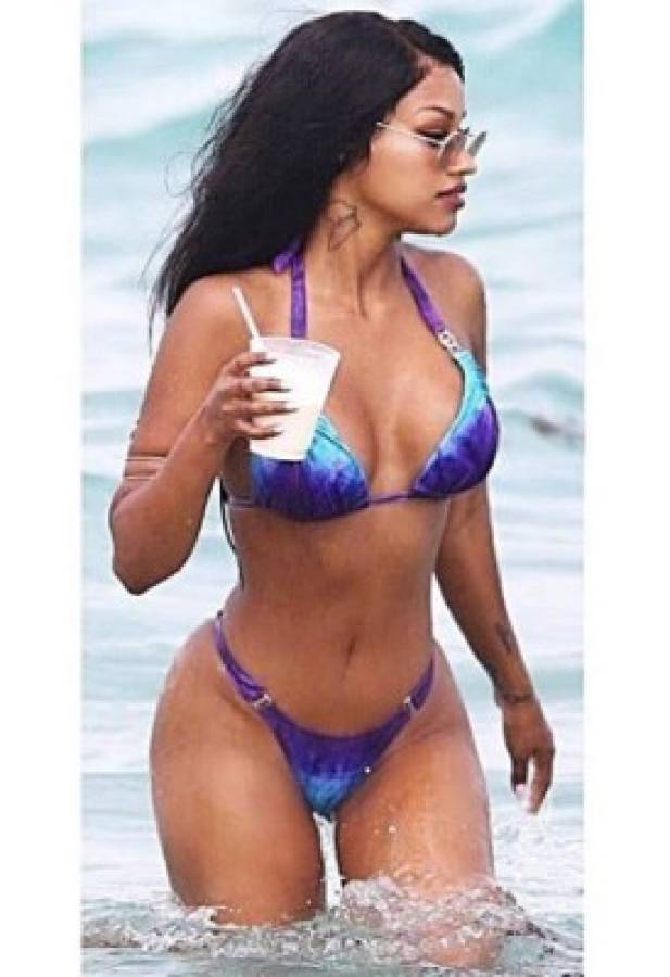 Fanny Neguesha enloquece a sus seguidores con explosivas fotos