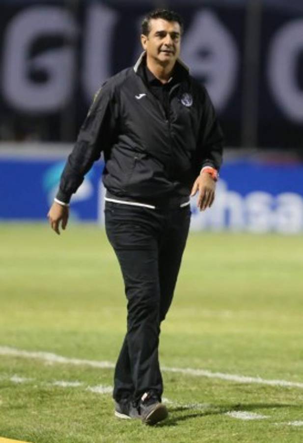 FOTOS: Así ha cambiado físicamente Diego Vázquez dirigiendo a Motagua