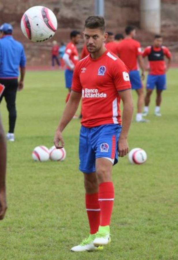 El equipo de lujo que ya tiene Manuel Keosseián con el Olimpia