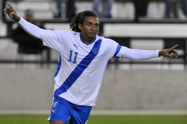 Bicampeón en Honduras y suspendido de por vida: así es la nueva vida de “El Pando” Ramírez, exfutbolista guatemalteco