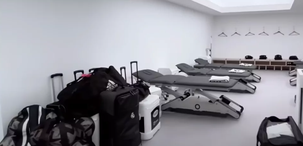 ¿Sin lujos? Así es el nuevo vestuario del Real Madrid en el Bernabéu y el gran invernadero bajo tierra para guardar el césped