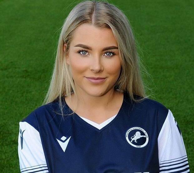 La echaron de su club por un video, se hizo millonaria en OnlyFans y regresa al fútbol después de seis años