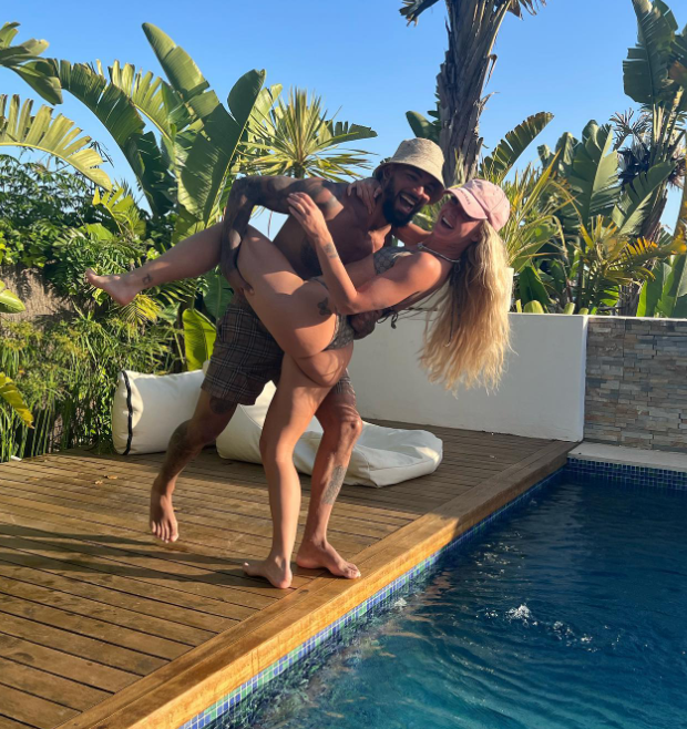 ¡Salió a la carga! Douglas Luiz le responde a periodista que habló de su novia, Alisha Lehmann: ‘‘No tienes respeto’’