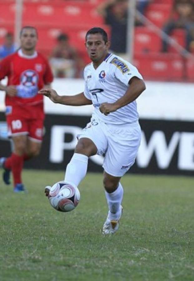 Futbolistas hondureños que no tuvieron la oportunidad de salir al extranjero